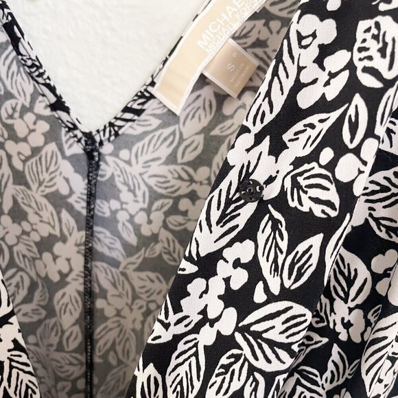 Michael Kors high rise smocked waist shorts romper black white floral size S - Picture 5 of 9